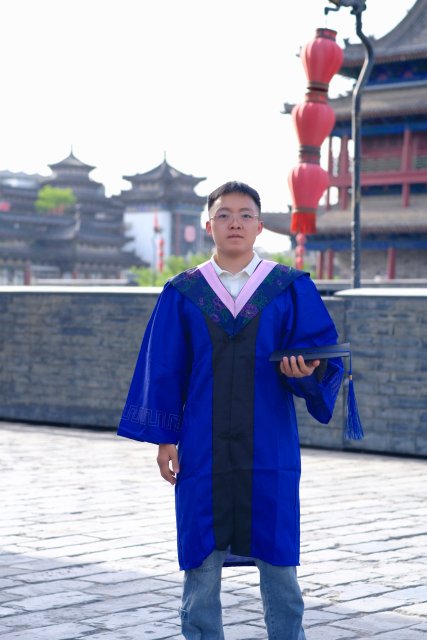 熊志文个人照片.jpg